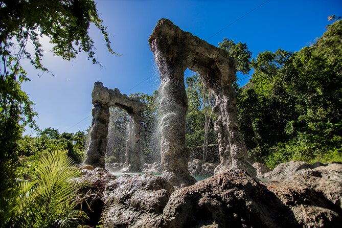Punta Cana Scape Park and Blue Hole Full Day Admission Ticket - Food, photos, lockers, and the extras