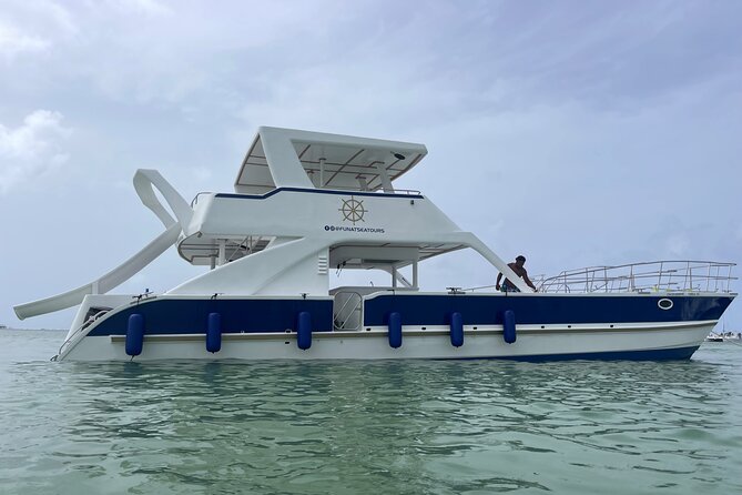 Punta Cana Shared Party Boat Booze Cruise and Snorkeling - What happens at Bavaro Reef