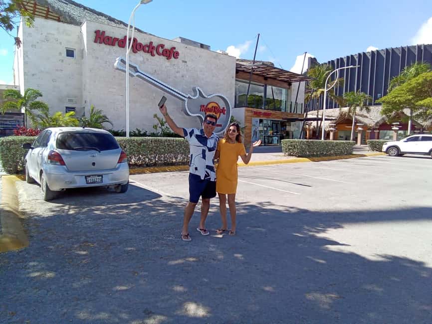 Punta Cana: Shopping Tour with Hotel Pickup and Drop-Off - Shopping for larimar, amber, hats, and swimsuits