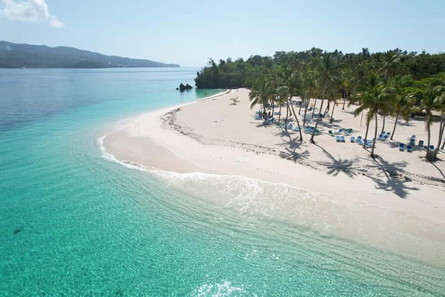 Rincon Beach and Cayo Levantado from Punta Cana - Why this Punta Cana to Samaná trip takes all day