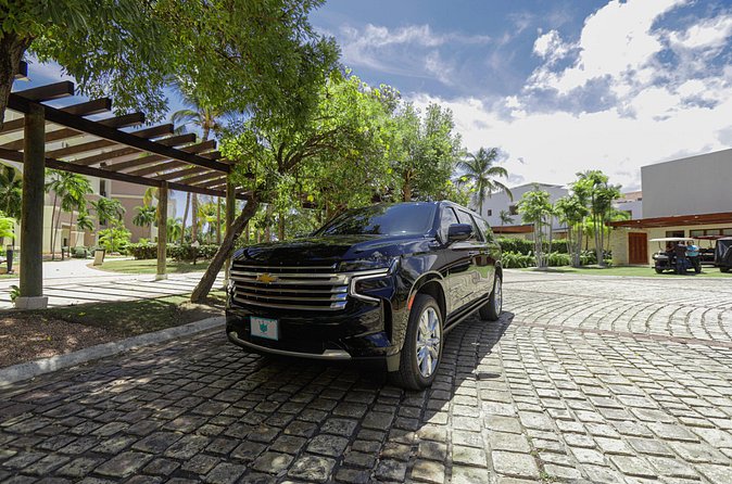 Round trip transfer from Punta Cana Airport to Bávaro - Who will benefit most from this transfer?