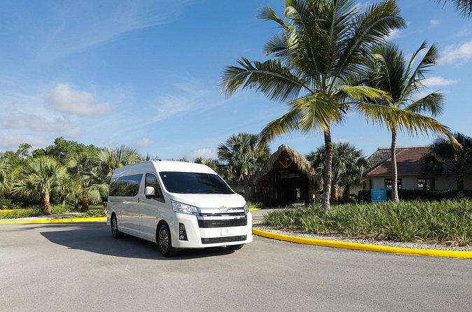 Roundtrip transportation from Punta Cana airport to Uvero alto - The human side of the ride