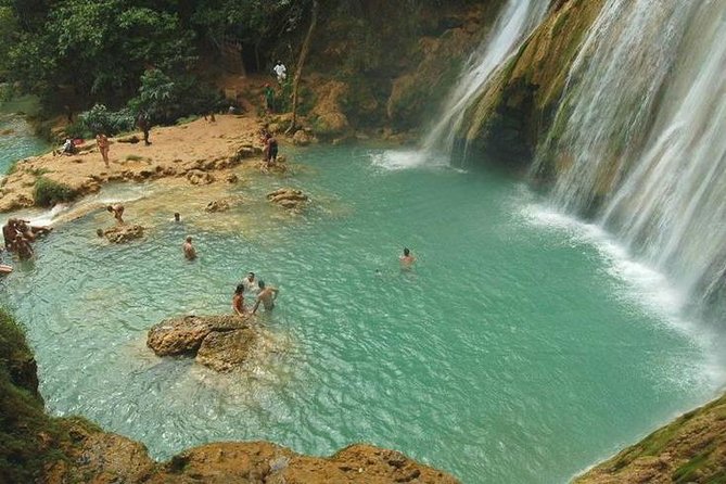 Samana Full Day -baracardi island, horses, lemon waterfall - Crossing Samaná Bay by boat