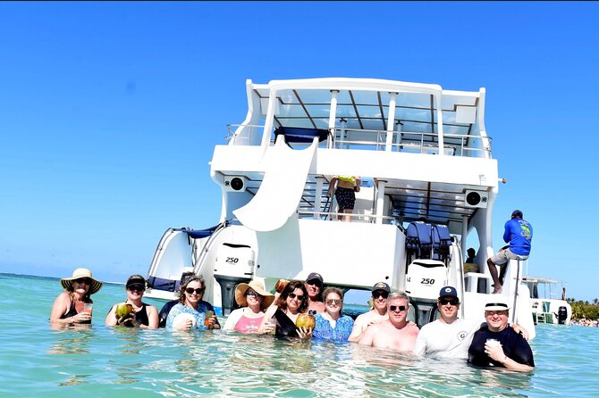 Sand-Bar Punta Cana Party Boat unlimited drinks, snorkeling Vibes - Snorkeling at the coral reefs