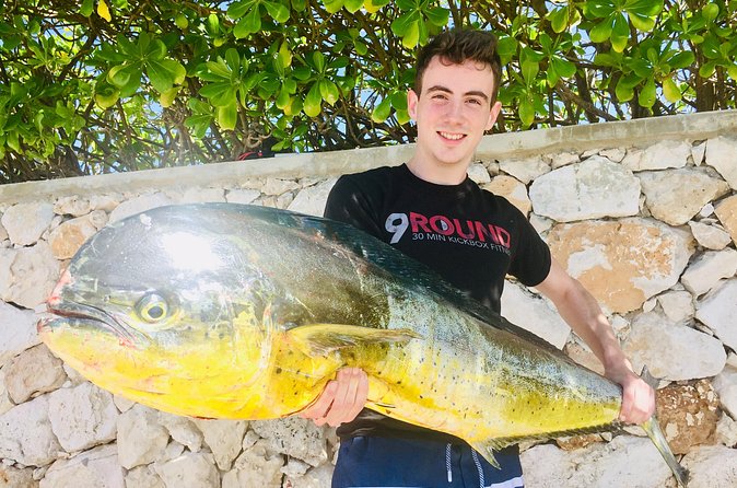 Santa Elena Fishing Charters in Punta Cana - The lagoon option and the grilled catch