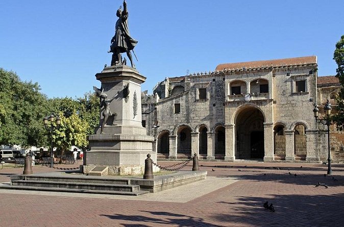 Santo Domingo - Walking through the Colonial Zone