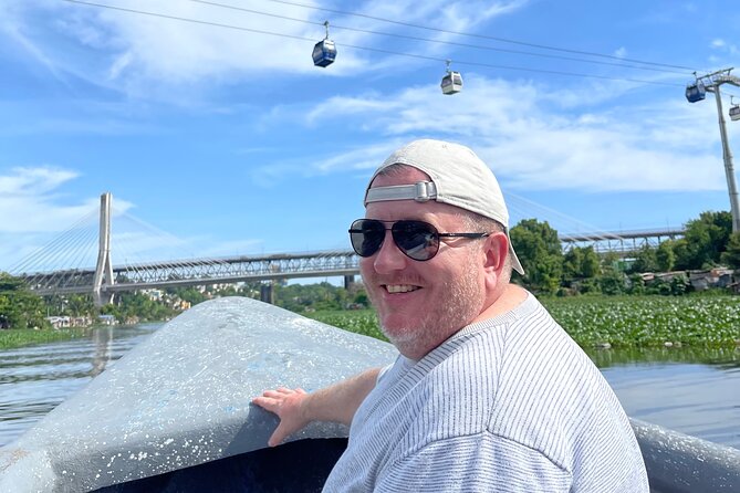 Santo Domingo: City Boat Ride Adventure Guided Tour - The return route through modern Santo Domingo
