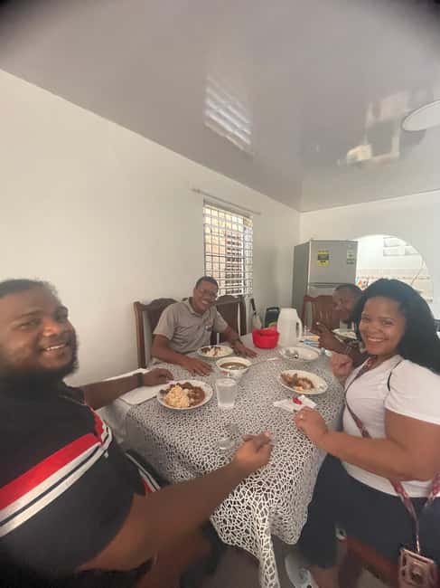 Santo Domingo: City Life Food & Transportation Tour - Should you book the City Life Food and Transportation Tour?
