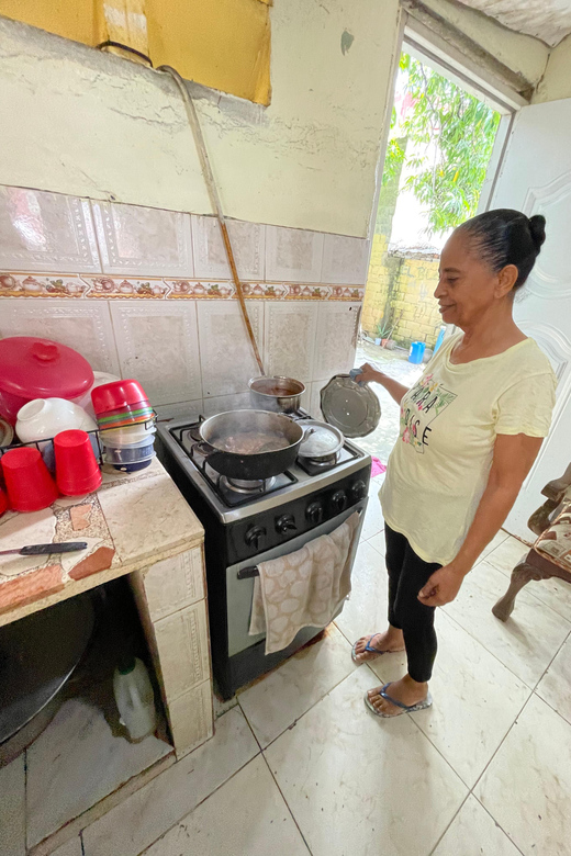 Santo Domingo: City Life Food & Transportation Tour - The metro, the carro de concho, and city travel