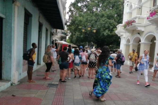 Santo Domingo City Tour From Punta Cana - Lunch and the cost of shopping time