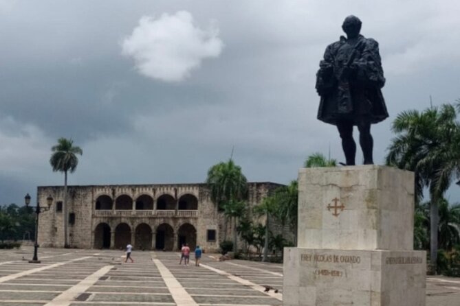 Santo Domingo City Tour From Punta Cana - Guide language and group experience
