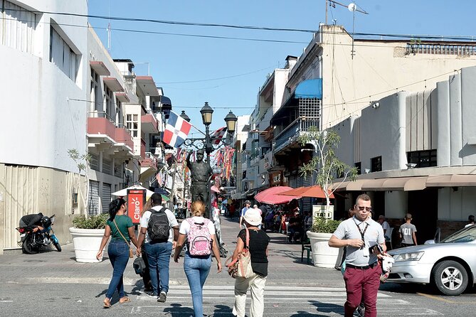 Santo Domingo City Tour from Punta Cana Full-Day - Dominican lunch at La Atarazana