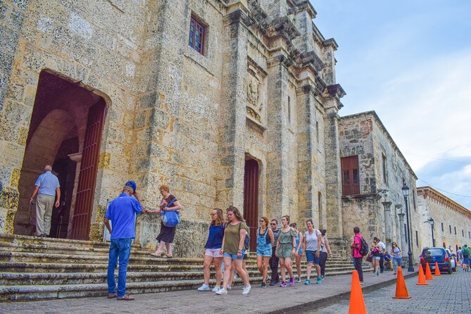 Santo Domingo City Tour From Punta Cana With Pick Up - Los Tres Ojos and its underground lakes