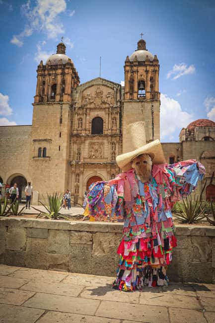 Santo Domingo Historical City Tour: Explore the Heritage - Alcazar de Colon and the Columbus Family