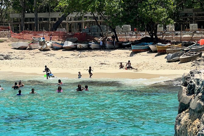 Santo Domingo must do; Los 3 Ojos, Boca Chica beach & more - Los Tres Ojos: Santo Domingo’s underground showpiece