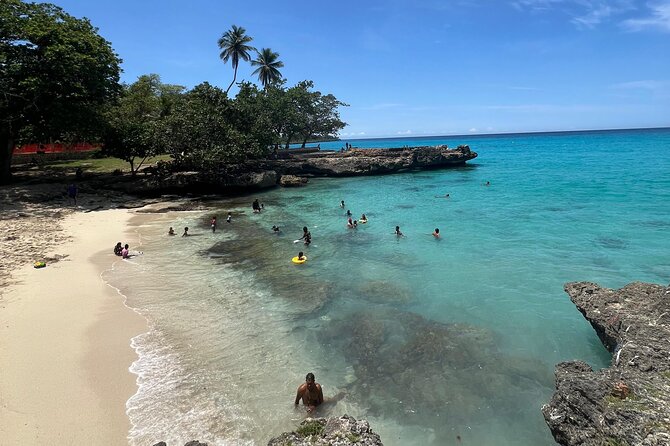 Santo Domingo must do; Los 3 Ojos, Boca Chica beach & more - Who will enjoy this day most