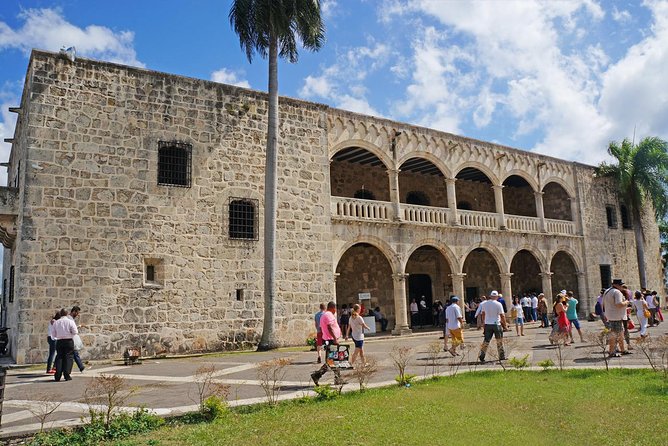 Santo Domingo Private Tour from Punta Cana - Private tour or shared departure?