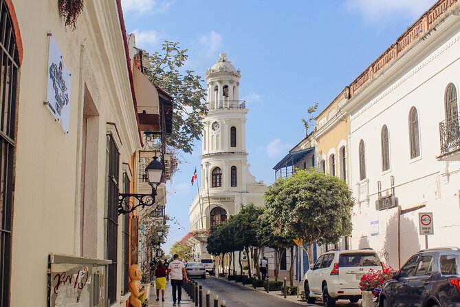 Santo Domingo Small Group Walking Tour: Beer and Specialty Coffee - Ruins that tell a less polished story