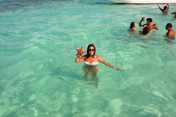 Saona Island Adventure From Punta Cana With Lunch and Transportation - Practical details to keep in mind