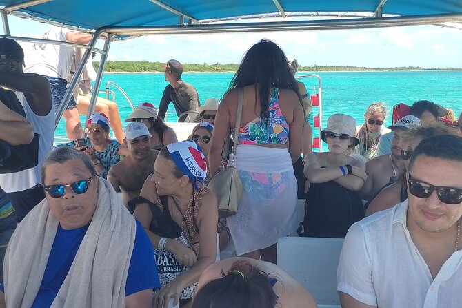 Saona Island All Inclusive Punta Cana - Buffet lunch and the open bar