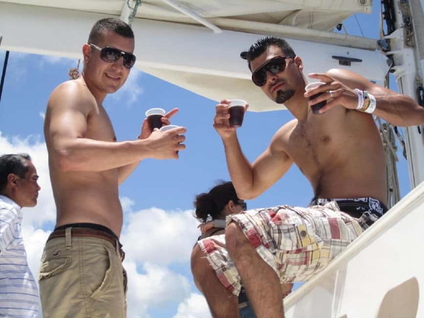 SAONA ISLAND: Catamaran Boat with Open Bar, Lunch and More.. - Speedboat return adds a faster finish