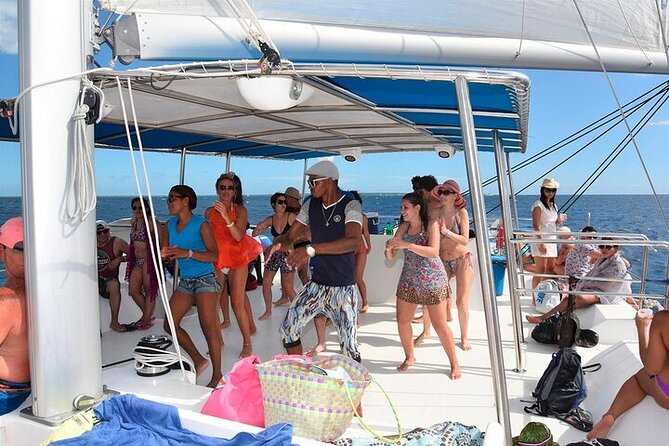 Saona Island from Punta Cana with Transportation and Lunch Included - What the $75 price really covers