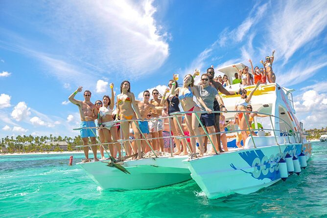 Saona Island Full Day Excursion from Punta Cana + Catamaran Party - Speedboat to the natural pool