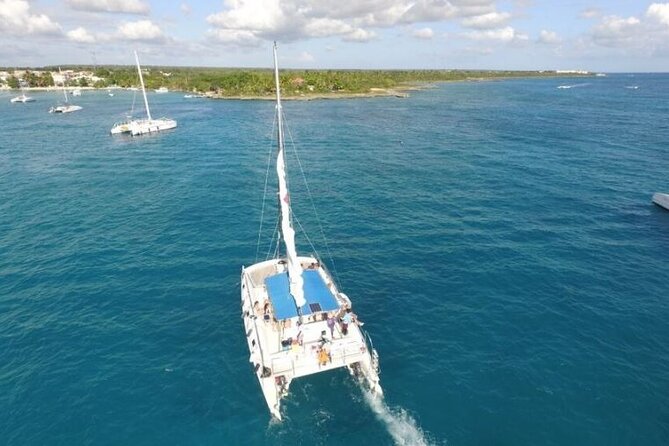 Saona Island Full-Day Excursion - Bayahibe to Saona Island by speedboat or catamaran