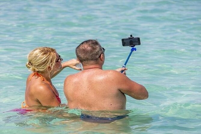 Saona Island Full-Day Tour with Lunch from Punta Cana - Buffet lunch and the open bar