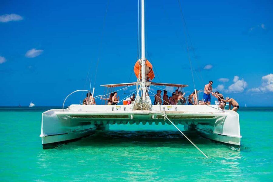 Saona Island Premium- Exclusive Beach And Mano Juan FullDay - Language, timing, and what to pack