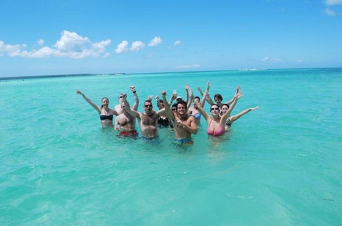Saona Island Private +8 People Platinum Transfer - Saona Island and the private lobster lunch