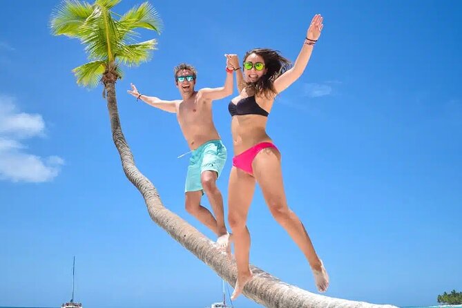 Saona Island Tour from Punta Cana with Lunch, Open Bar & Pickup - From Punta Cana hotels to Bayahibe