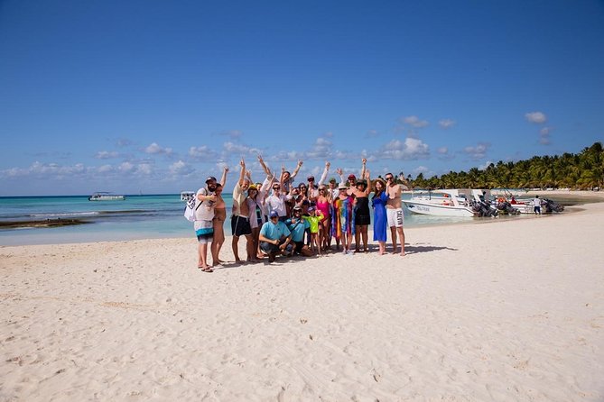 Saona Private Full-Day Tour from Punta Cana - From Punta Cana to Bayahibe by private transport
