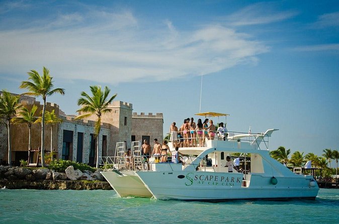 Scape Park Sunshine Cruise at Cap Cana - Snorkeling for about 30 minutes