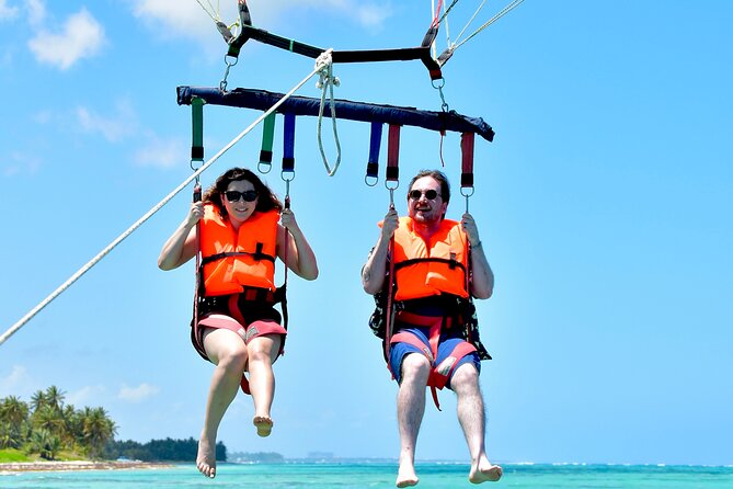 Sharks & Stingrays Snorkeling in Punta Cana with Parasailing - How guided is the snorkeling?