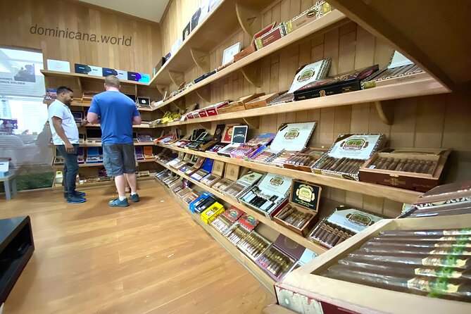 Shopping tour Punta Cana rum cigars coffee larimar chocolate souvenirs mamajuan - Pickup, timing, and how to avoid a bad start