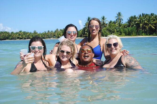 Small Group: Snorkeling Cruise Adventure around the Punta Cana Coast - When the bar opens, the mood changes