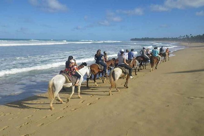 Sunset beach horsebackriding Punta Cana - The sunset question at a 4:00 pm start