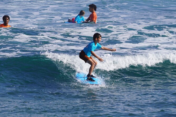 Surfing lesson at beautiful beach Playa Encuentro - Who will enjoy this surf lesson most
