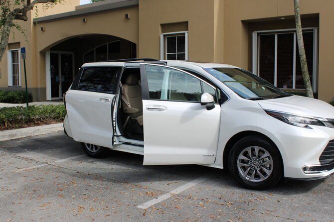 Taxi Hotels Punta Cana and Bavaro To Santo Domingo - A closer look at the ride itself