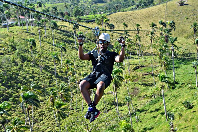 Tour Pack 2 in 1: Zip line and Buggies - The zipline course above the trees