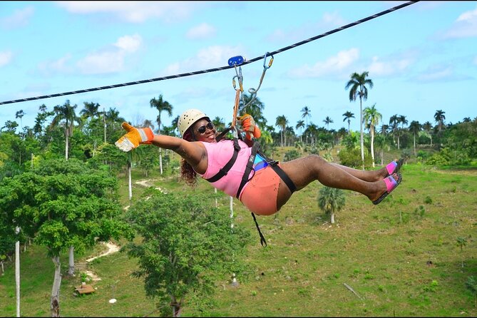 Tour Pack 2 in 1: Zip line and Buggies - Getting to Anamuya from your hotel