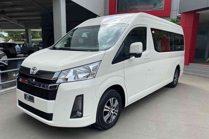 Transfer From Punta Cana Airport to Bavaro and punta cana hotels - Clean cars, calm driving, and named contacts