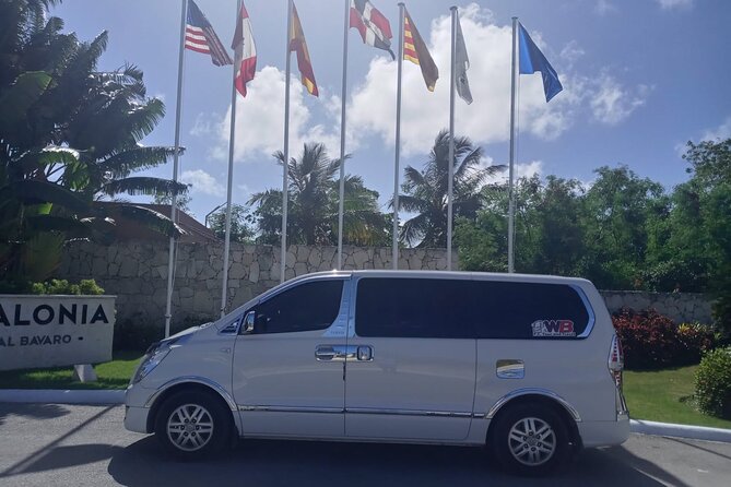 Transfer from Punta Cana Airport to hotels in Uvero Alto and vice versa - Who will find this transfer useful?
