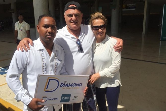 Transfer from Punta Cana Airport to Punta Cana & Bavaro - Who gets the best value
