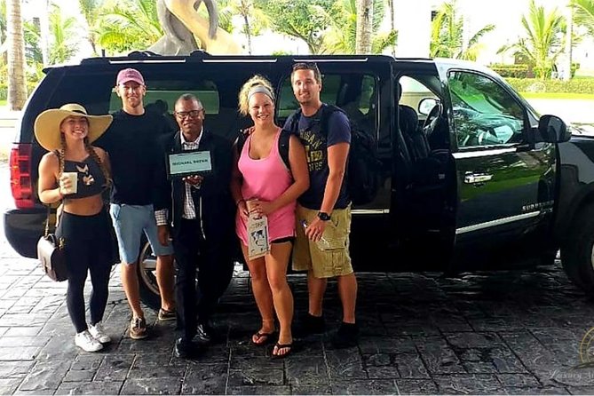 Transfers From Las America Airport AILA SDQ<=>To All Place at Punta Cana - Who should book this transfer?