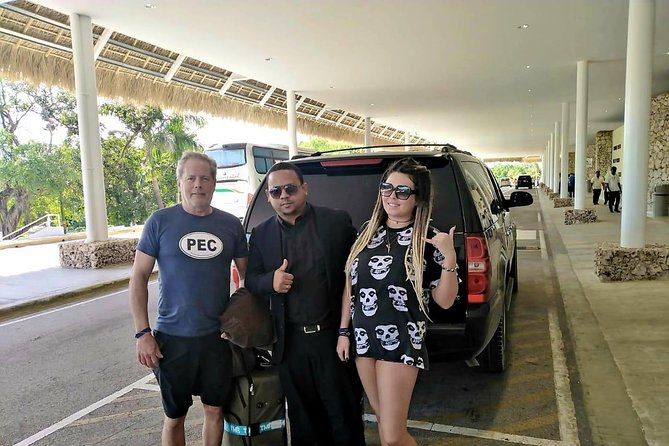 Transfers From Punta Cana Airport (PUJ)<=>To Hotels at Miches Punta Cana - Finding Your Driver at Punta Cana Airport