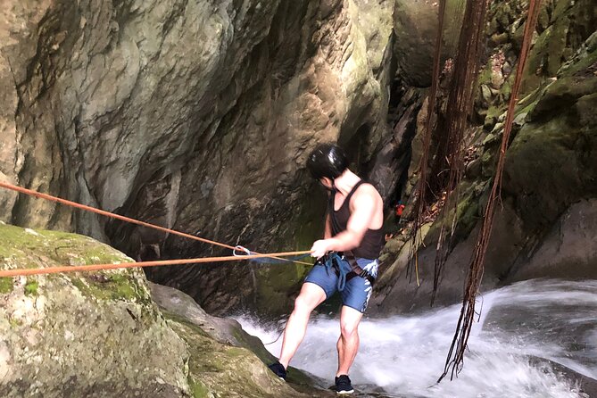 Trekking/rappelling waterfalls in Dominican Republic - Key points before you commit