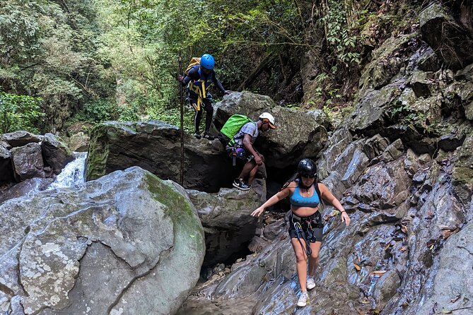 Trekking/rappelling waterfalls in Dominican Republic - Dominican lunch after a demanding morning