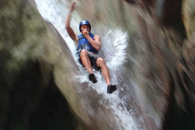 Triple fun! Monkeyland + Damajagua Waterfalls + Buggies from Puerto Plata - Monkeyland and the squirrel monkeys